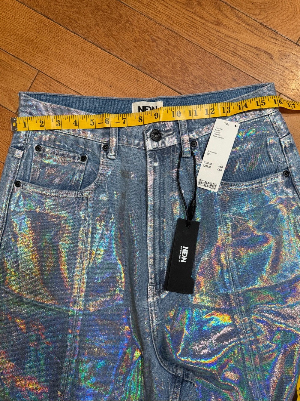 NWT Neon Denim Leroy Coated Wide-Leg Jeans Holographic Silver 28 - Picture 3 of 15